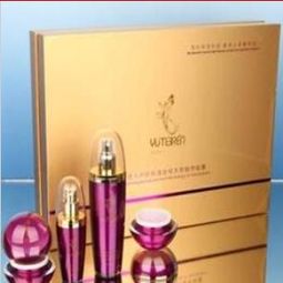 虞美人化妝品加盟店 以優(yōu)雅設計詮釋品牌魅力